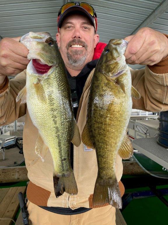 Norfork Lake Arkansas near Mountain Home in the Ozarks Mountains Region Fishing Report and Lake Condition By Scuba Steve from Blackburns Resort and Boat Rental. 