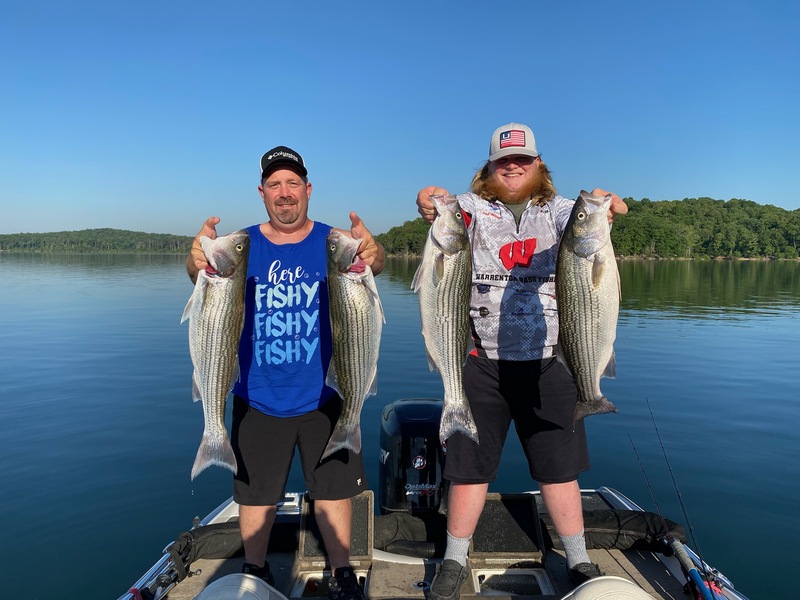 Norfork Lake Arkansas near Mountain Home in the Ozarks Mountains Region Fishing Report and Lake condition by Scuba Steve from Blackburns Resort and Boat Rental. 