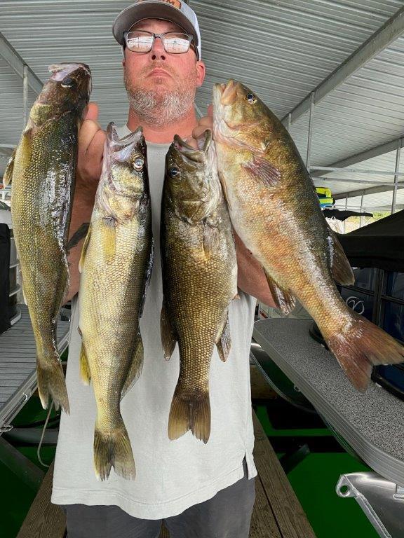 Norfork Lake Arkansas near Mountain Home in the Ozarks Mountains Region Fishing Report and Lake Condition by Scuba Steve from Blackburns Resort and Boat rental. 
