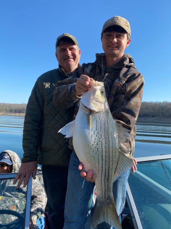 Norfork Lake Arkansas near Mountain Home in the Ozarks Mountains Region Fishing Report and Lake Condition by Scuba steve at Blackburns Resort and Boat Rental. 