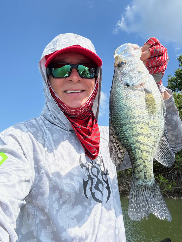 Carl Scott from Texas is still catching some nice ones. Good fisherman even though he is from Texas. 