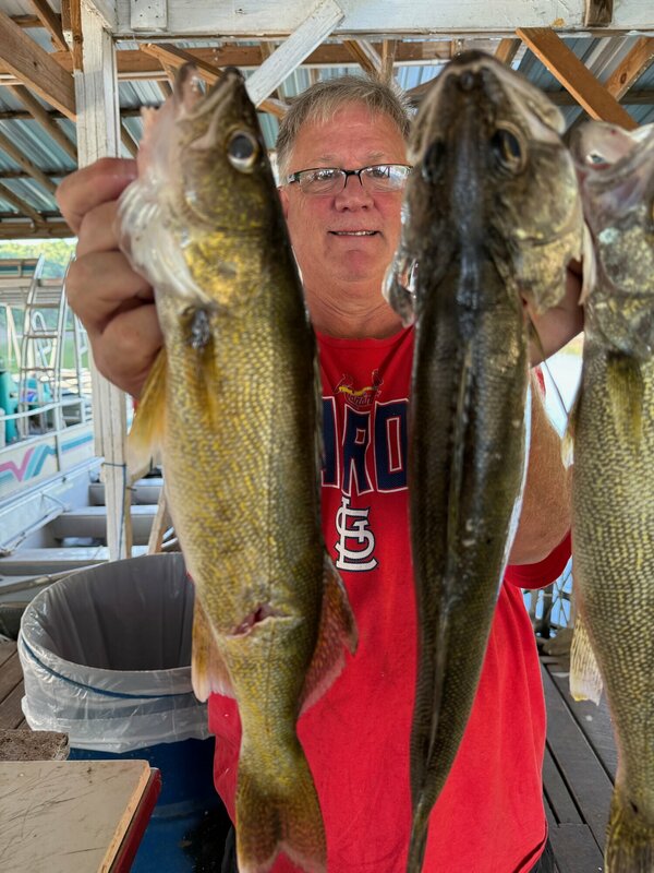 Fisherman Mike with some nice ones diving Blackburns Resort and Boat Rental's Brush piles. Yes we will show you where when you get here. 
